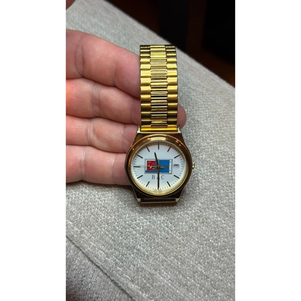 American Time Ltd Union Made Gold Tone Watch BAC Logo Expandable Band 3ATM